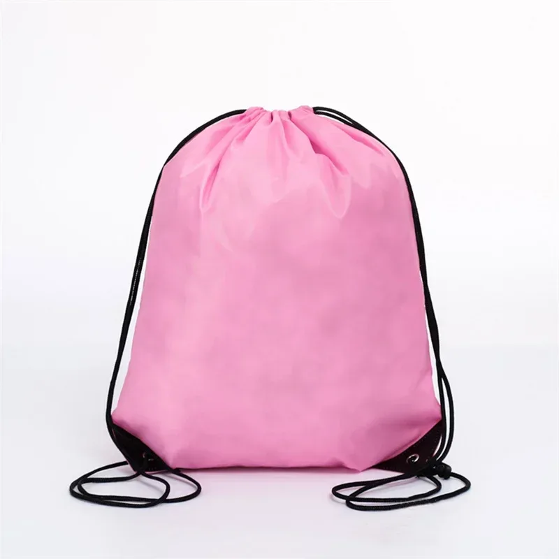 sac dos polyester vert noir jaune violet blanc bleu beige rose gris argent orange rouge petite taille ouverture haut cordonnement voyage sport école