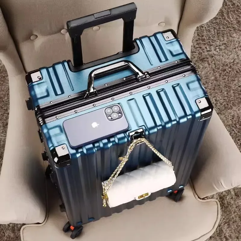 valise bagage roulettes abs blanc noir vert pastel lignes verticales toupie roues poignées traçage universel usage voyage étudiant