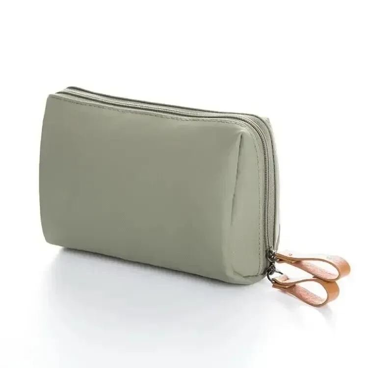 petit sac de toilette portable pour femmes, mini sac de maquillage coréen de couleur unie, grande capacité, pochette de rangement étanche, nouvelle collection 2024