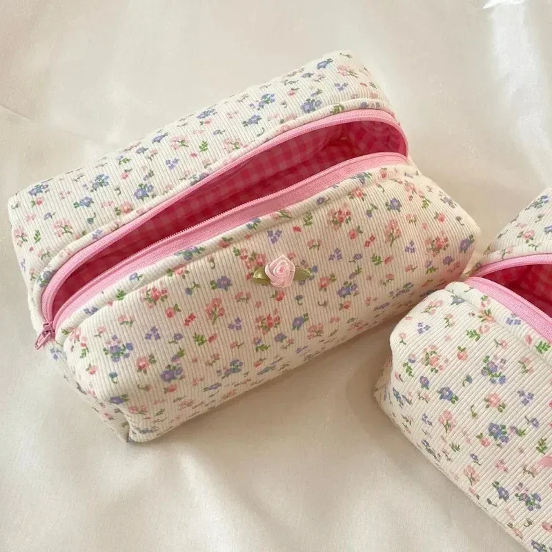ins – trousse de maquillage à la mode, 1 pièce, élégante, simple, douce, florale, rouge à lèvres, portable, grande capacité, sac de rangement pour câbles d'écouteurs