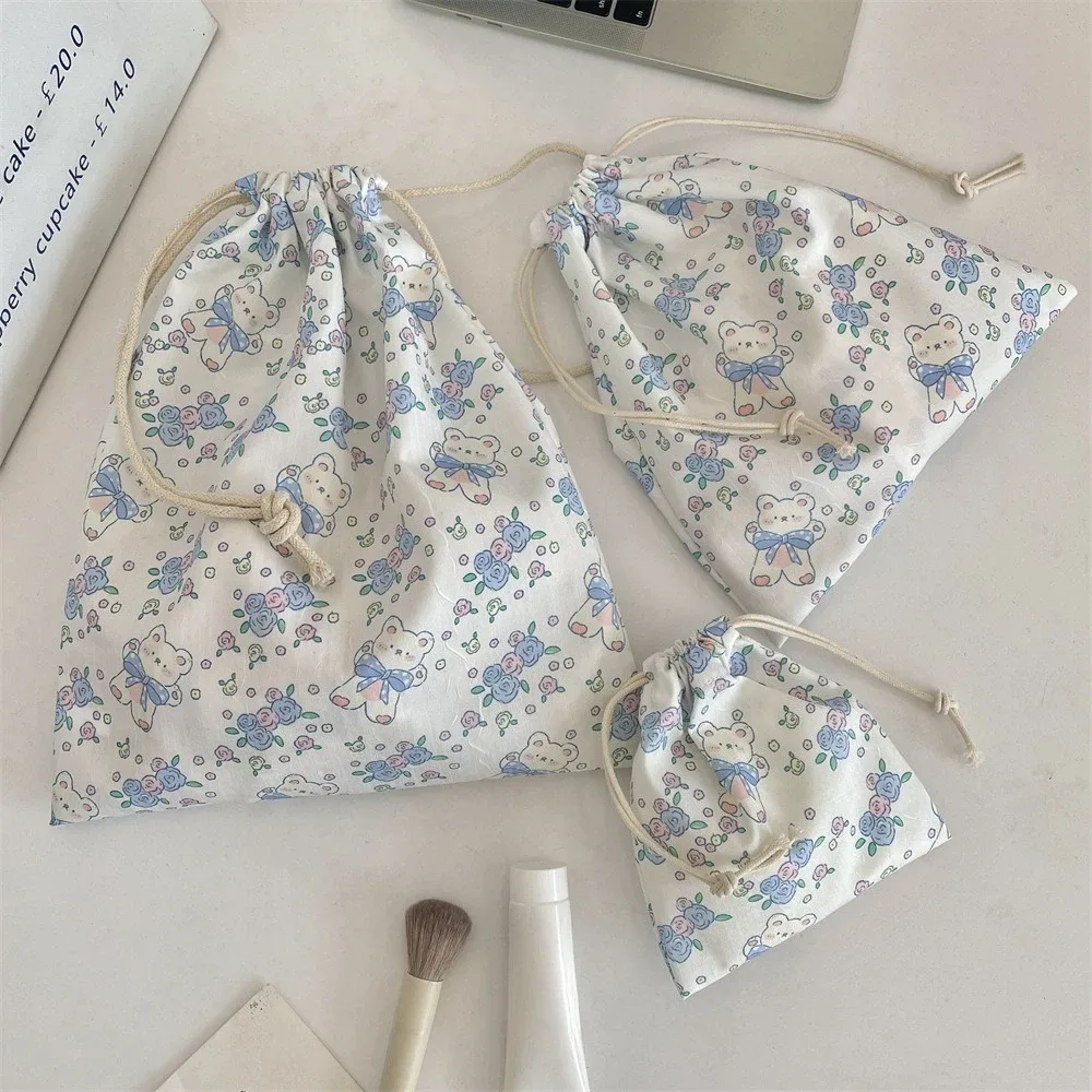 trousse de maquillage portable kawaii pour femme, trousse de toilette kawaii, rangement de cosmétiques, étui à cosmétiques de voyage, étui à cordes de proximité, jolie trousse de maquillage florale