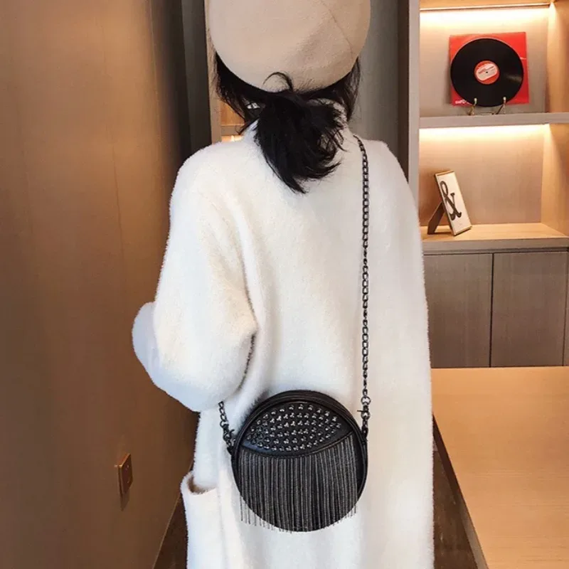sac à bandoulière à franges de couleur pure, sac circulaire élégant et élégant pour femmes, sac de mode coréenne 2025, sac à bandoulière