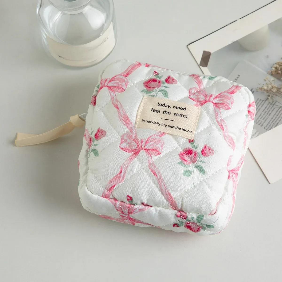 mini sac à cosmétiques carré mignon pour femmes, écouteurs portables, rouge à lèvres, serviettes hygiéniques, pochette de rangement, petits sacs de maquillage à fermeture éclair