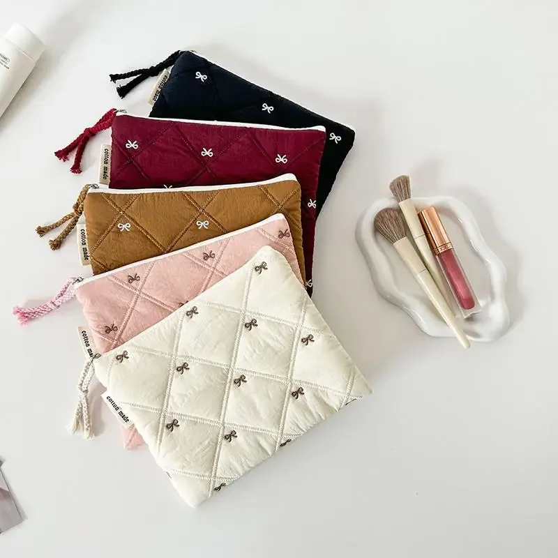 pochette à cosmétiques matelassée avec nœud brodé, grande capacité, sac à papeterie multifonctionnel, trousse à stylos
