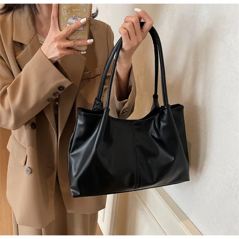 sac à main pour femme tendance, grande capacité, sac fourre-tout pour les trajets quotidiens, sac à bandoulière pour femme, sac à main en cuir pu souple noir, shopping
