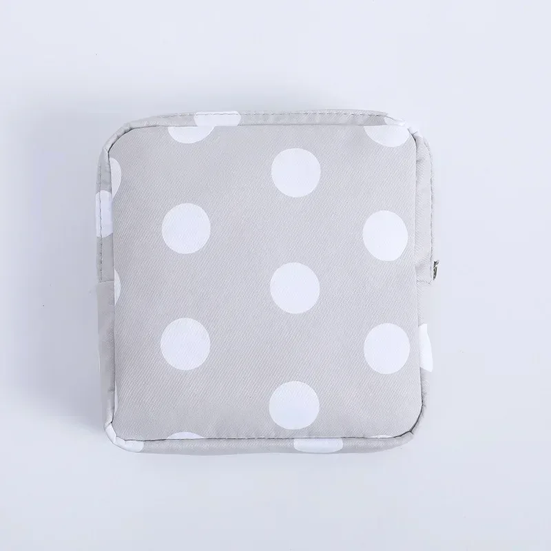 trousse toilette cosmétique coton point vert jaune rouge marron violet noir bleu kaki beige gris voyage maquillage