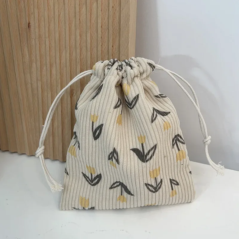 mini sac de rangement cosmétique à imprimé floral, sac de rouge à lèvres de maquillage wstring de proximité, petit gril, sac d'emballage de chaussettes de sous-vêtements de voyage