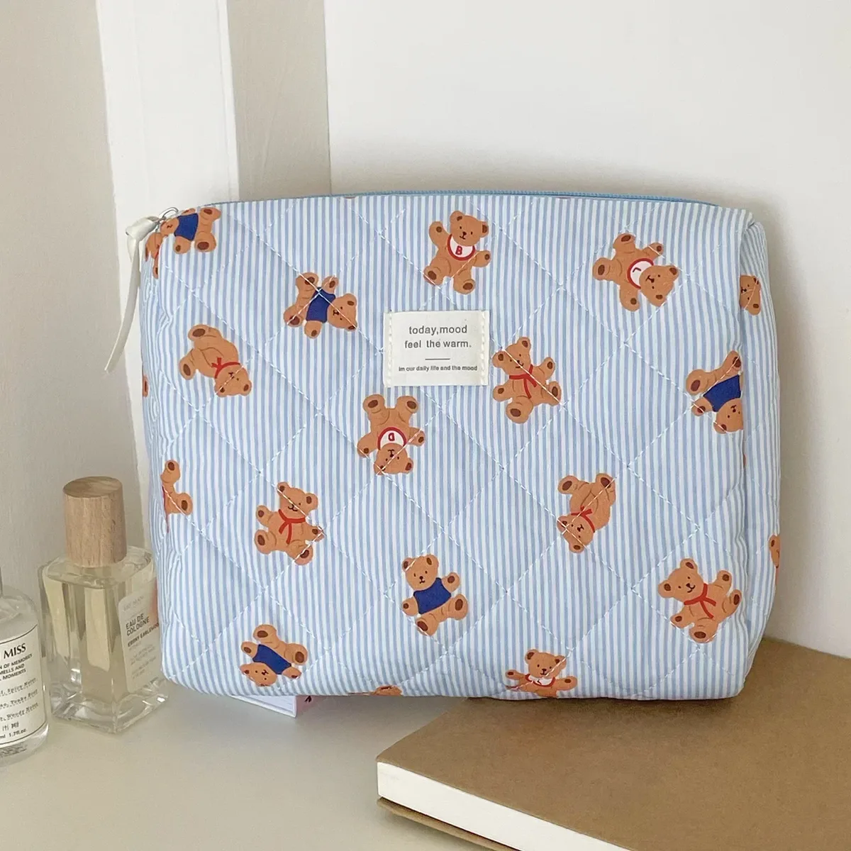 sac à cosmétiques matelassé ours rose pour femmes, joli organisateur de voyage de maquillage à fermeture éclair, sac à main féminin, pochette de toilette pour filles, 2024