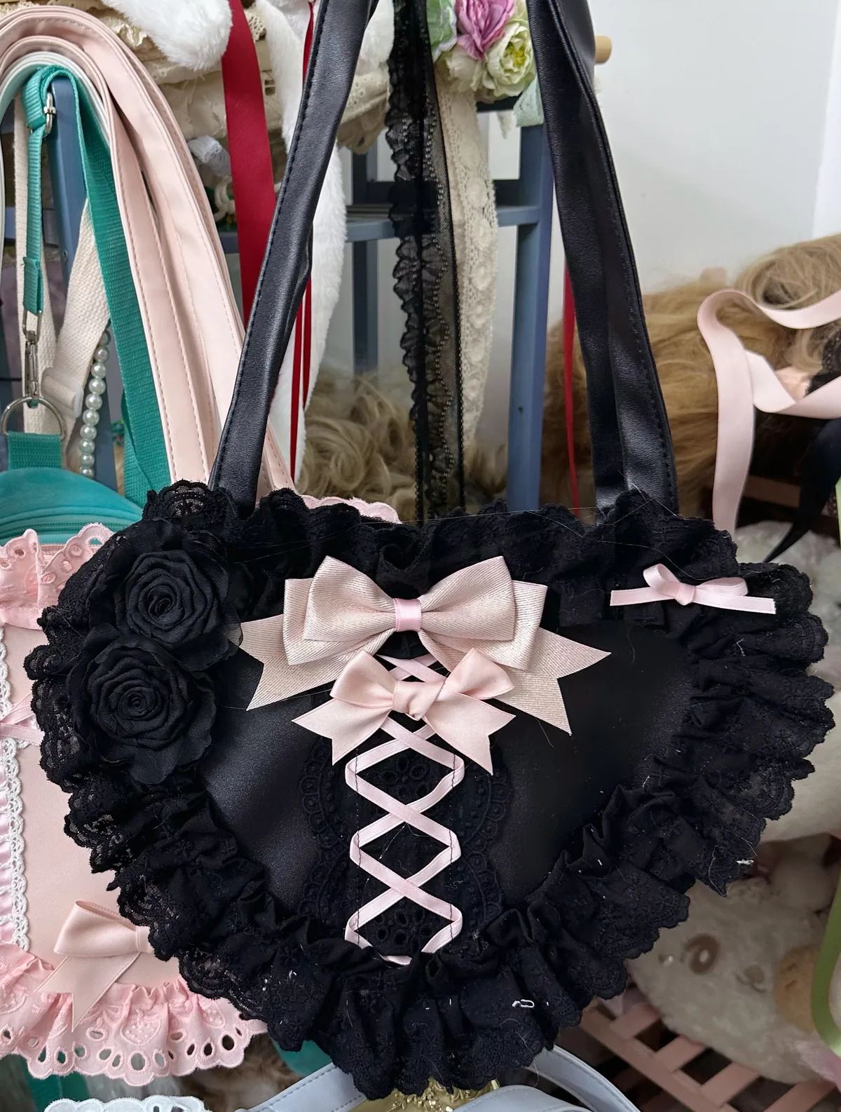 lolita fait à la main amour coeur dentelle fleur mignon sac à bandoulière douce fille étudiants arc fourre-tout sacs à main