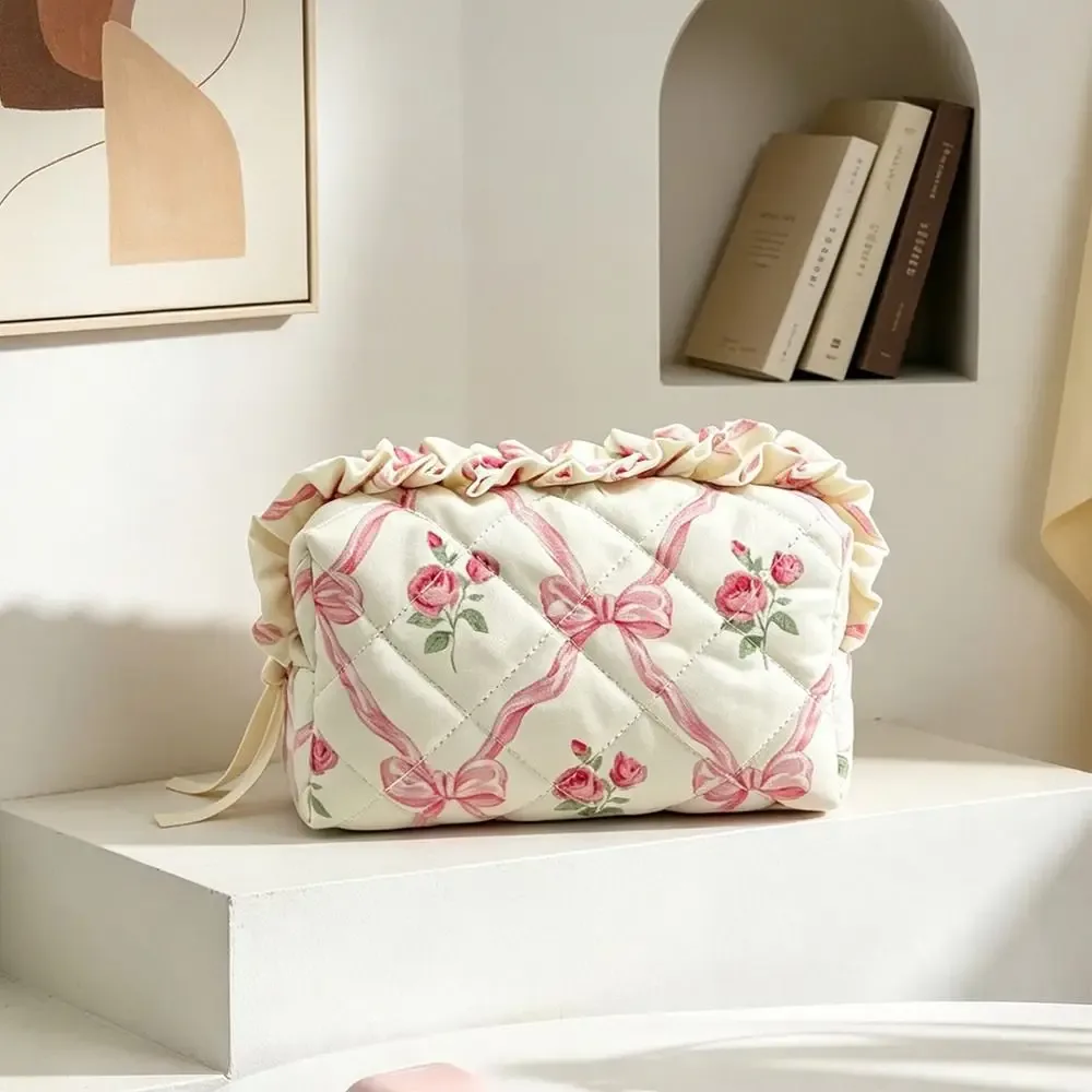 1 pièce trousse de maquillage matelassée mignonne à motif floral et nœud, grande capacité, pour femmes et filles
