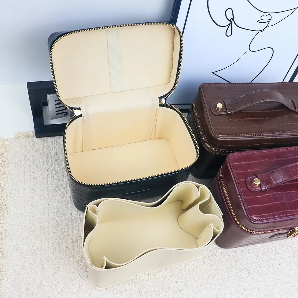trousse de toilette de voyage personnalisable à motif crocodile, organisateur de maquillage portable suspendable, trousse de toilette pour femmes