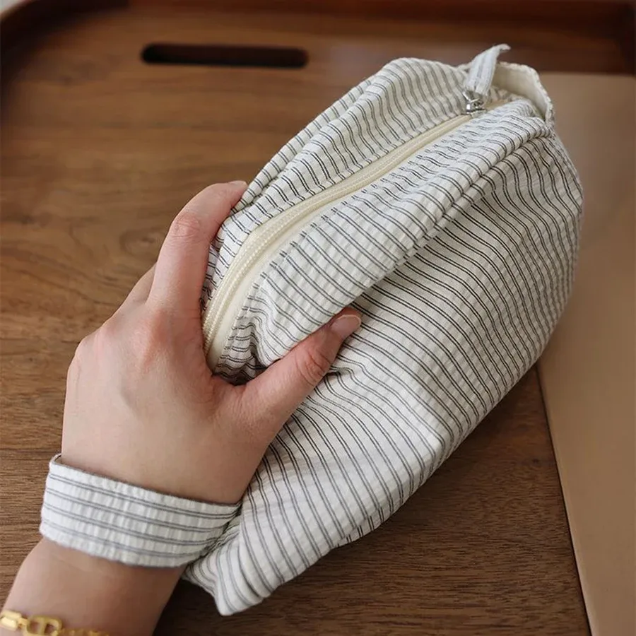 trousse de toilette portable de grande capacité pour hommes et femmes, sac de voyage universel, sac de rangement pour vêtements, sac à doublure.