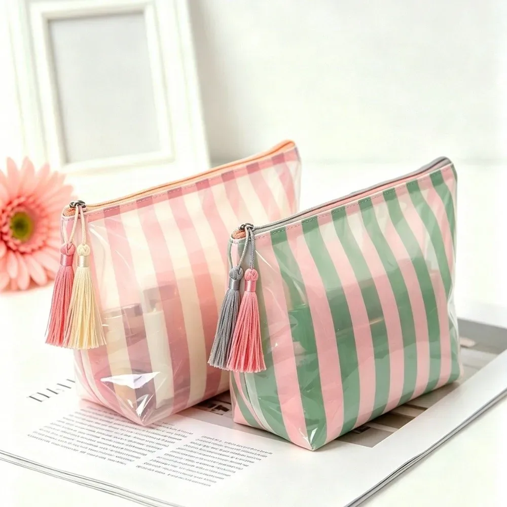 trousse de toilette de voyage portable à franges, grande capacité, fermeture éclair, sac cosmétique rayé en pvc brillant, design mignon, pochette à pinceaux de maquillage