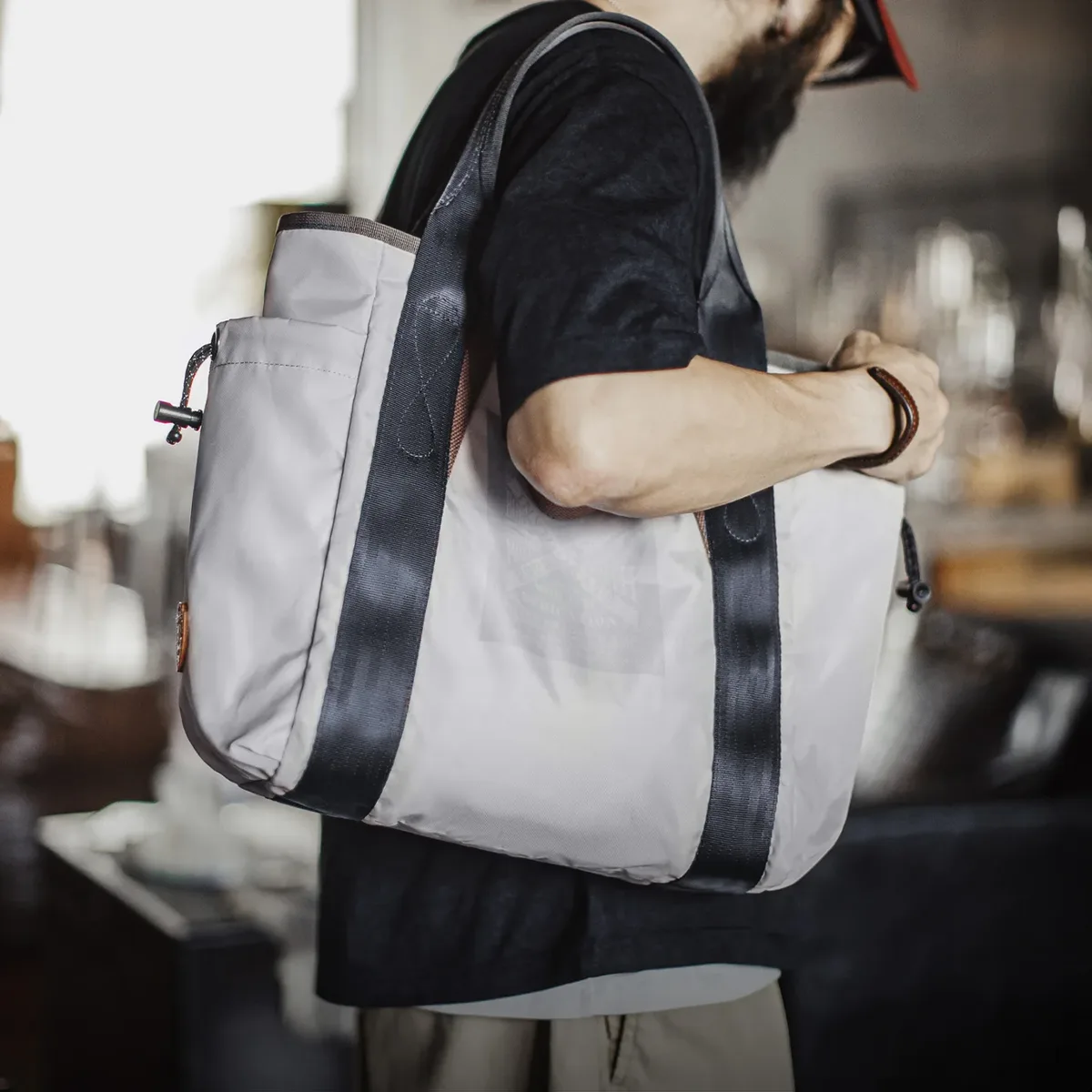 maden – sac fourre-tout étanche pour hommes, grande capacité, sac à bandoulière pour ordinateur portable, sac à main décontracté pour les déplacements professionnels, couleur unie pour un usage quotidien