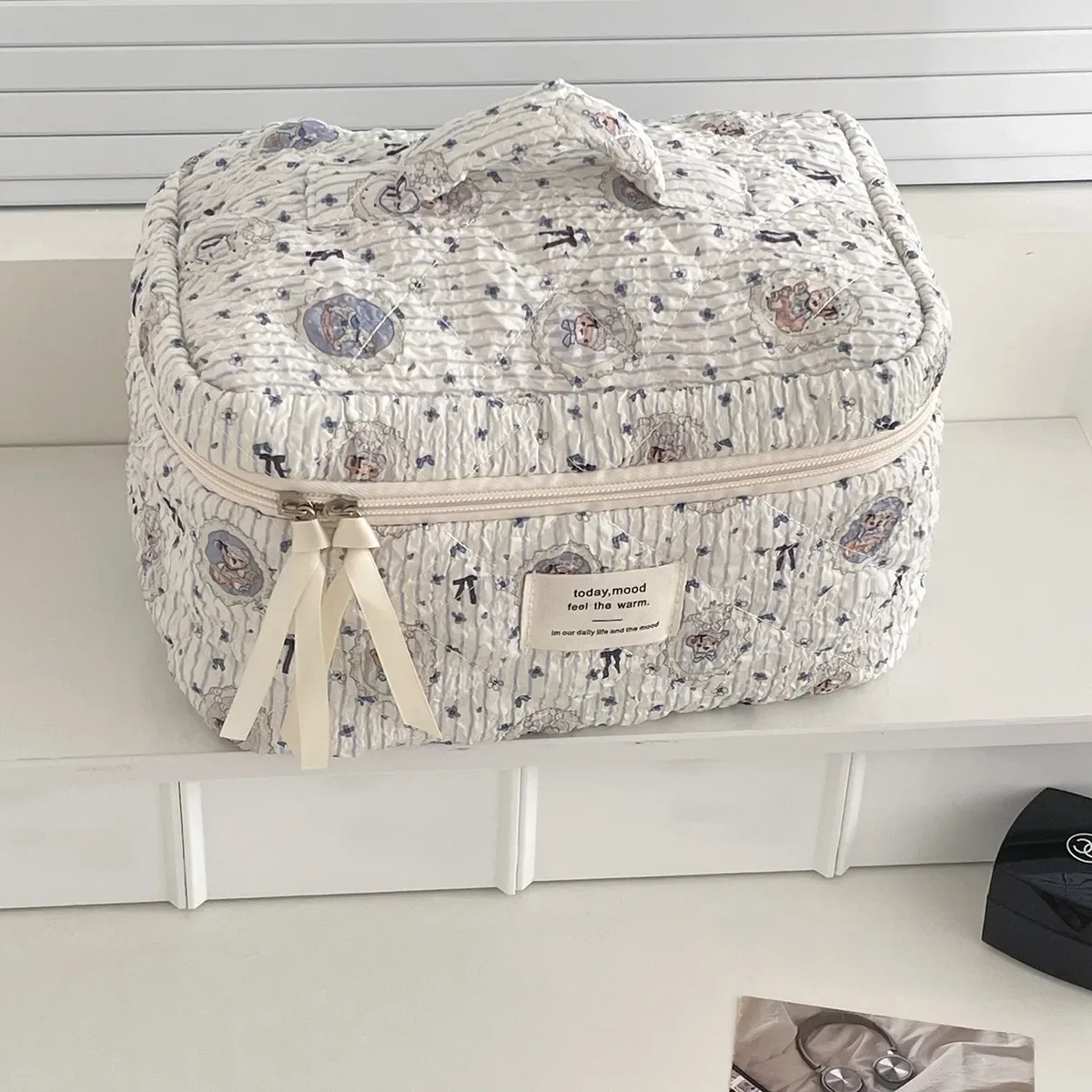 sacs à main de voyage portables pour femmes, trousse de maquillage, sac de rangement pour dames, sacs à cosmétiques avec nœud doux, ours de dessin animé