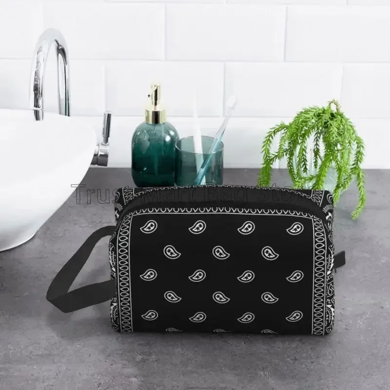paisley coloré noir bandanna bordure écharpe blanc trousse de maquillage trousse de toilette étanche pour les femmes sacs cosmétiques de voyage portables