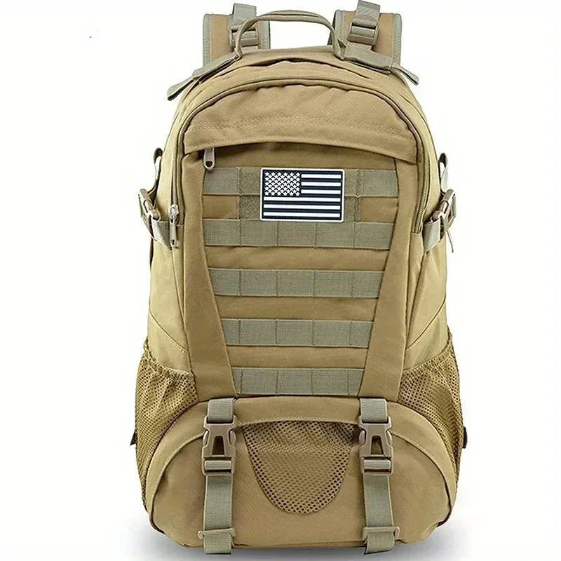 sac dos nylon béige tache camouflage pochette avant zippée banderole américaine voyage plein air randonnée camping chasse escalade