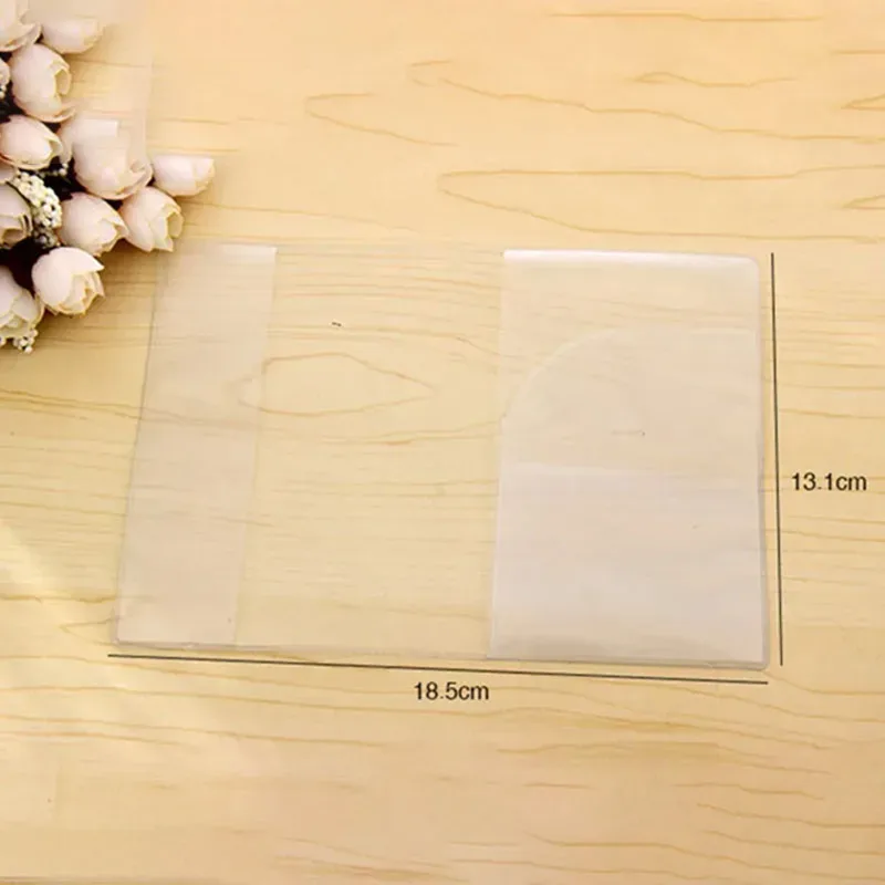 housse de protection pour passeport transparente givrée, étui pour documents en pvc imperméable