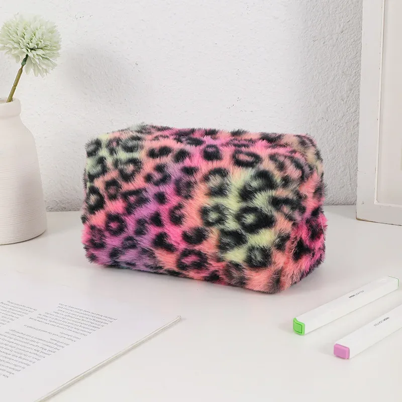 sac de rangement en peluche douce léopard pour femme, trousse de toilette, sac à main de maquillage, trousse à crayons, trousse de voyage, rouge à lèvres, brosse, cosmétiques, évaluateurs