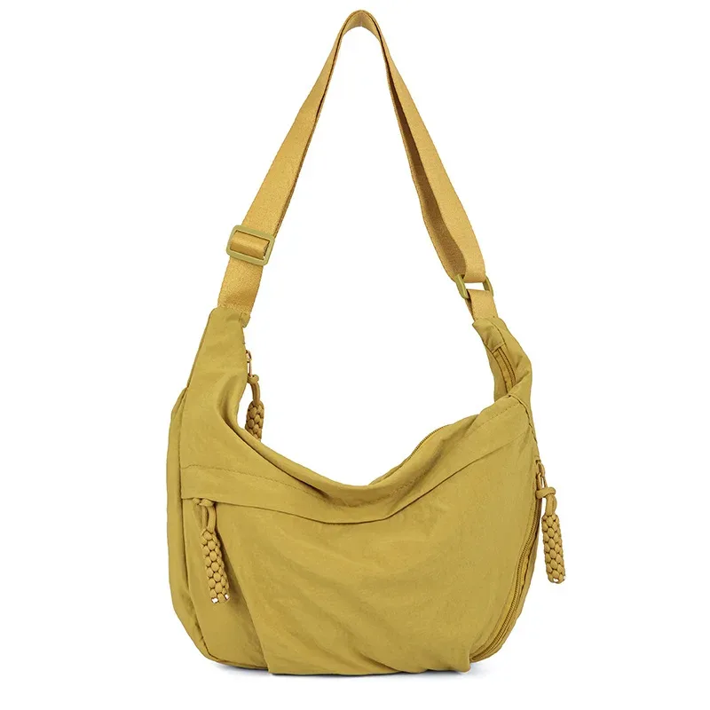 sac hobo imprimé léopard unique, sac à bandoulière sportif pour les déplacements, tout rond, sac à cosmétiques polyvalent et élégant pour femmes
