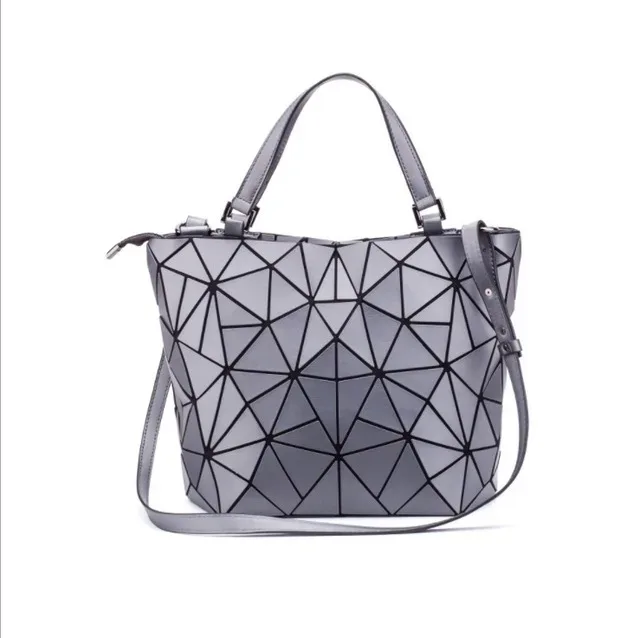 sacs à paillettes lumineux géométriques pour femmes 2024, sacs à bandoulière matelassés, sacs à main pliables laser unis pour femmes, bolsa feminina
