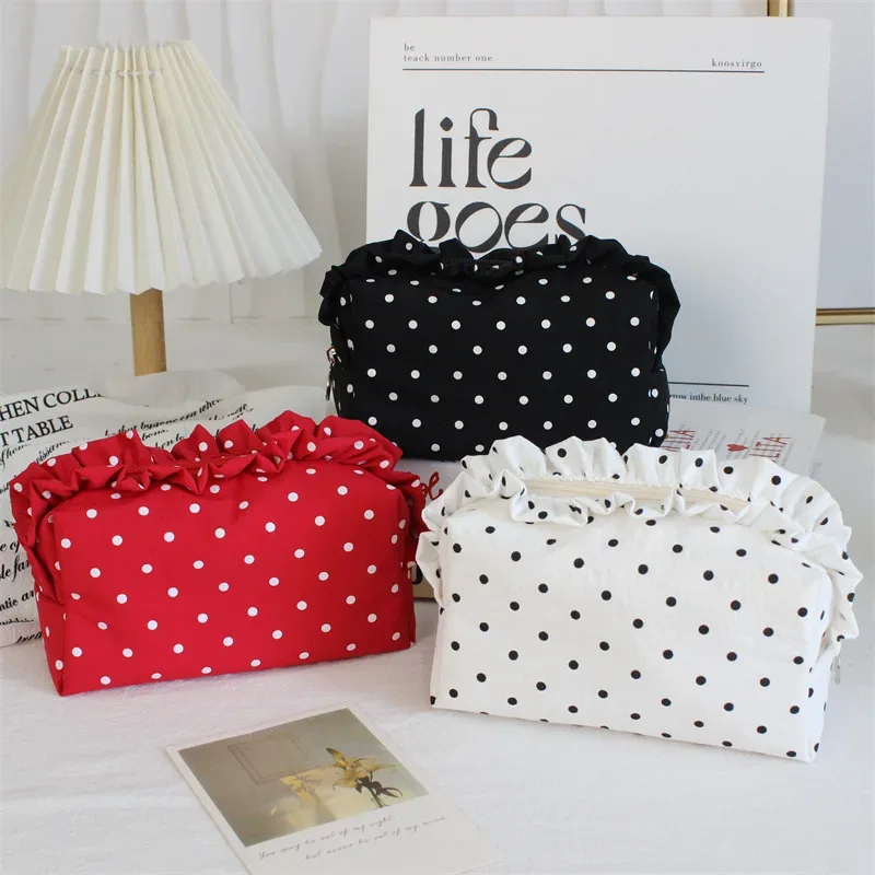 trousse de maquillage vintage à pois avec bord volanté grande capacité pochette de rangement portable pour cosmétiques et soins de la peau pour femme