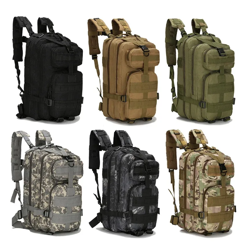 sac dos nylon camouflage noir bandes grises poche ouvrée décoration verrouillage trapézoïdale voyage sport camping randonnée