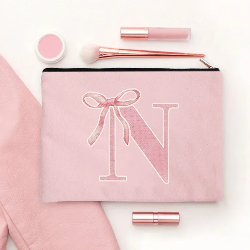 trousse de maquillage rose avec lettre initiale pour filles, poudres cosmétiques à fermeture éclair pour gorl'école de beauté, la remise des diplômes, le voyage, l'évaluation, la trousse de toilette