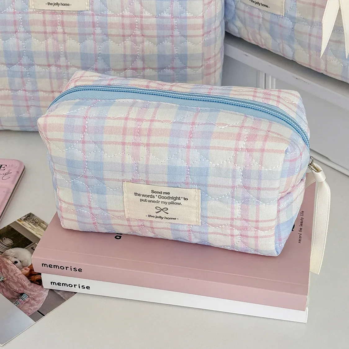 sac de maquillage matelassé en forme de cœur pour femmes, grande capacité, pochette de rangement de cosmétiques de toilette de voyage, sac à main pour rouges à lèvres pour dames, vente en gros