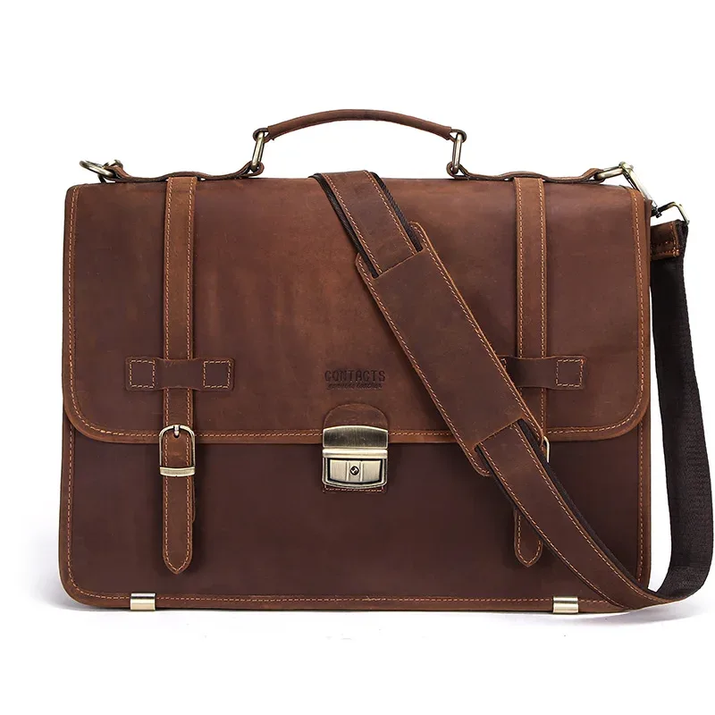 sacoche affaires cuir vache marron foncé bandoulière amovible boucles dorées fermeture loquet polyester intérieur poche téléphone portable usage voyage hommes
