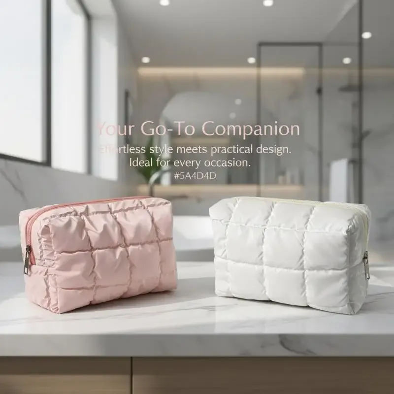 pochette cosmétique matelassée avec un grand espace pour les voyages