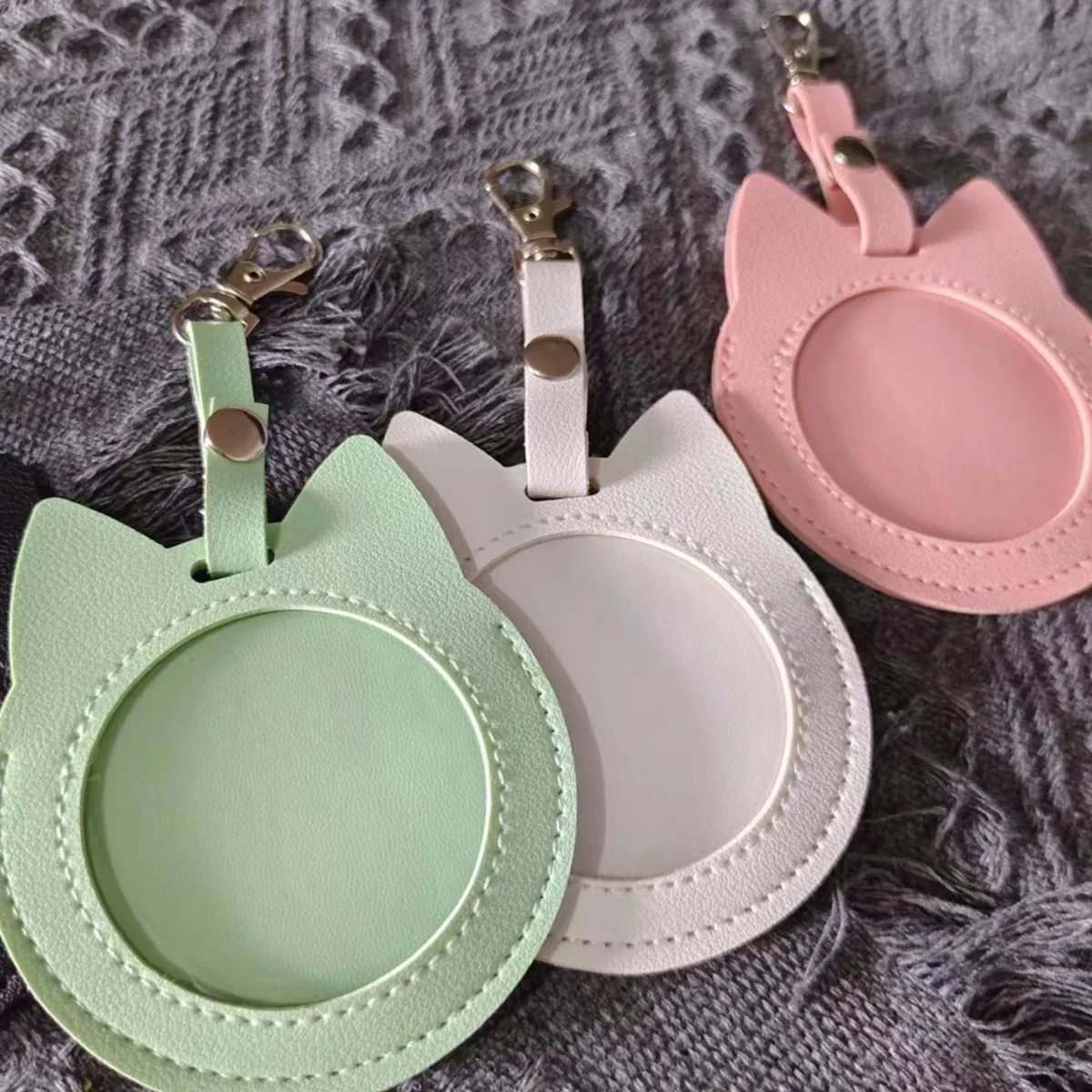 étui de rangement pour badges, étui de protection pour badges ronds, sac d'anime, accessoire, pochette d'affichage de badges portable, rangement de badges portables