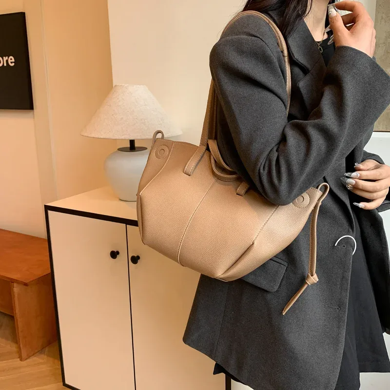 sac fourre-tout en cuir grande capacité pour femme, sac à main de luxe imperméable, sac à bandoulière pour le travail, le shopping et les voyages, sac à la mode