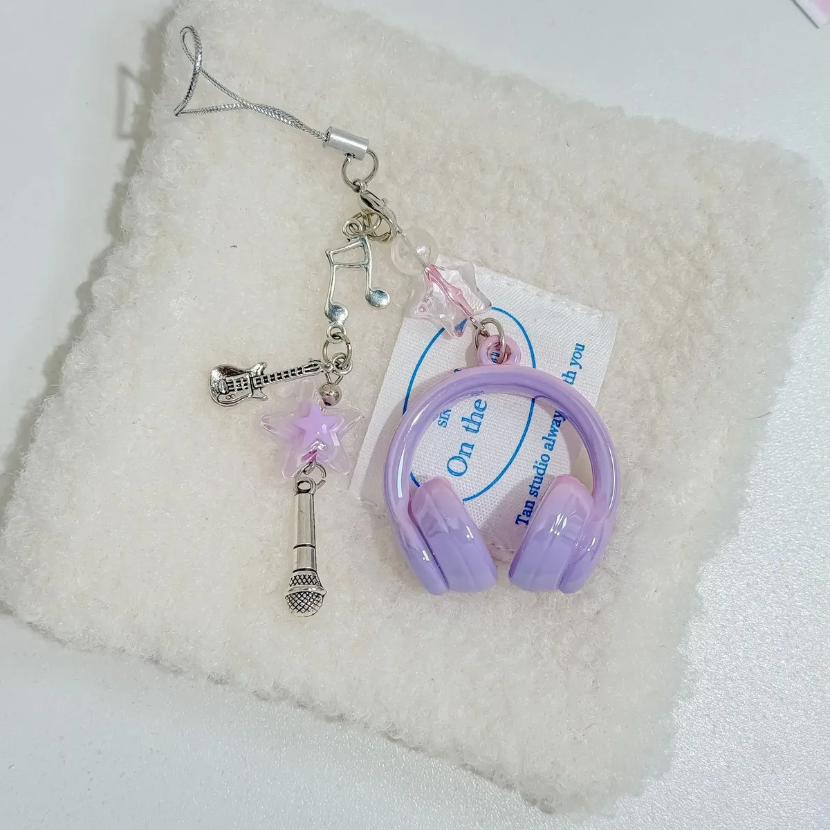 porte clé musical chaine métal accoutrements musicaux petit pendentif créatif voyage sac main pods casque bouton poussoir écouteurs accessoire voyage
