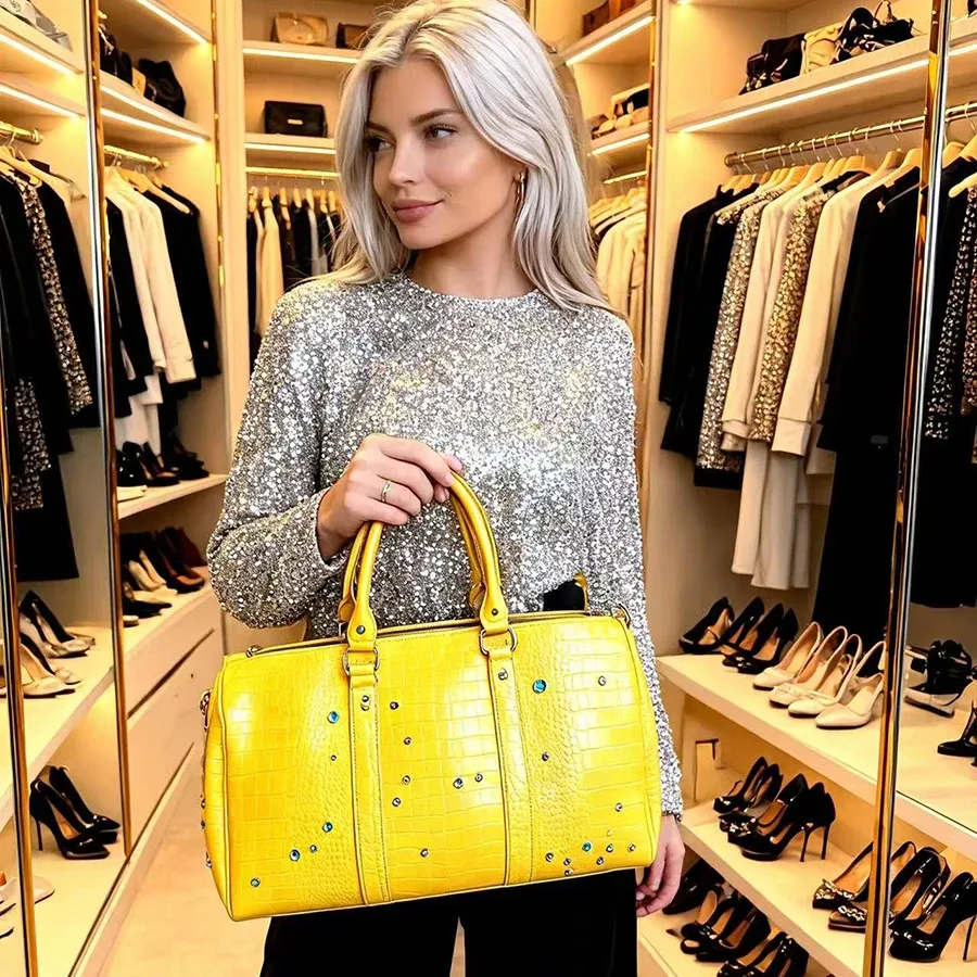 sacs à main décontractés, sacs de voyage, grande capacité, unisexe, sac à bandoulière, couleur jaune crocodile, orné de diamants et de pierres précieuses colorés.