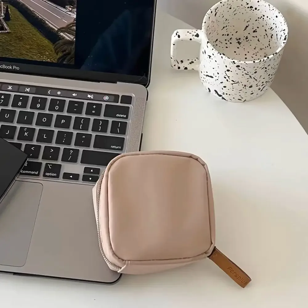 1 pièces petit porte-monnaie sac cosmétique multi-usages en nylon rouge à lèvres sac femme voyage étanche sac de rangement
