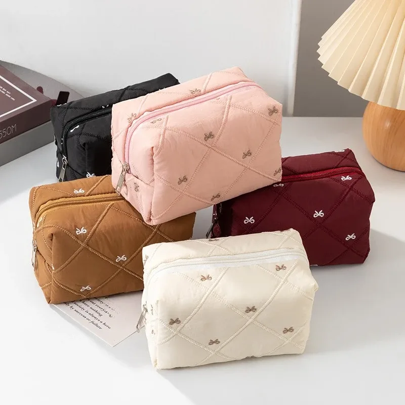 sac de toilette brodé à nœud, grande capacité, sac de voyage, sac à maquillage à carreaux, pochette de rangement