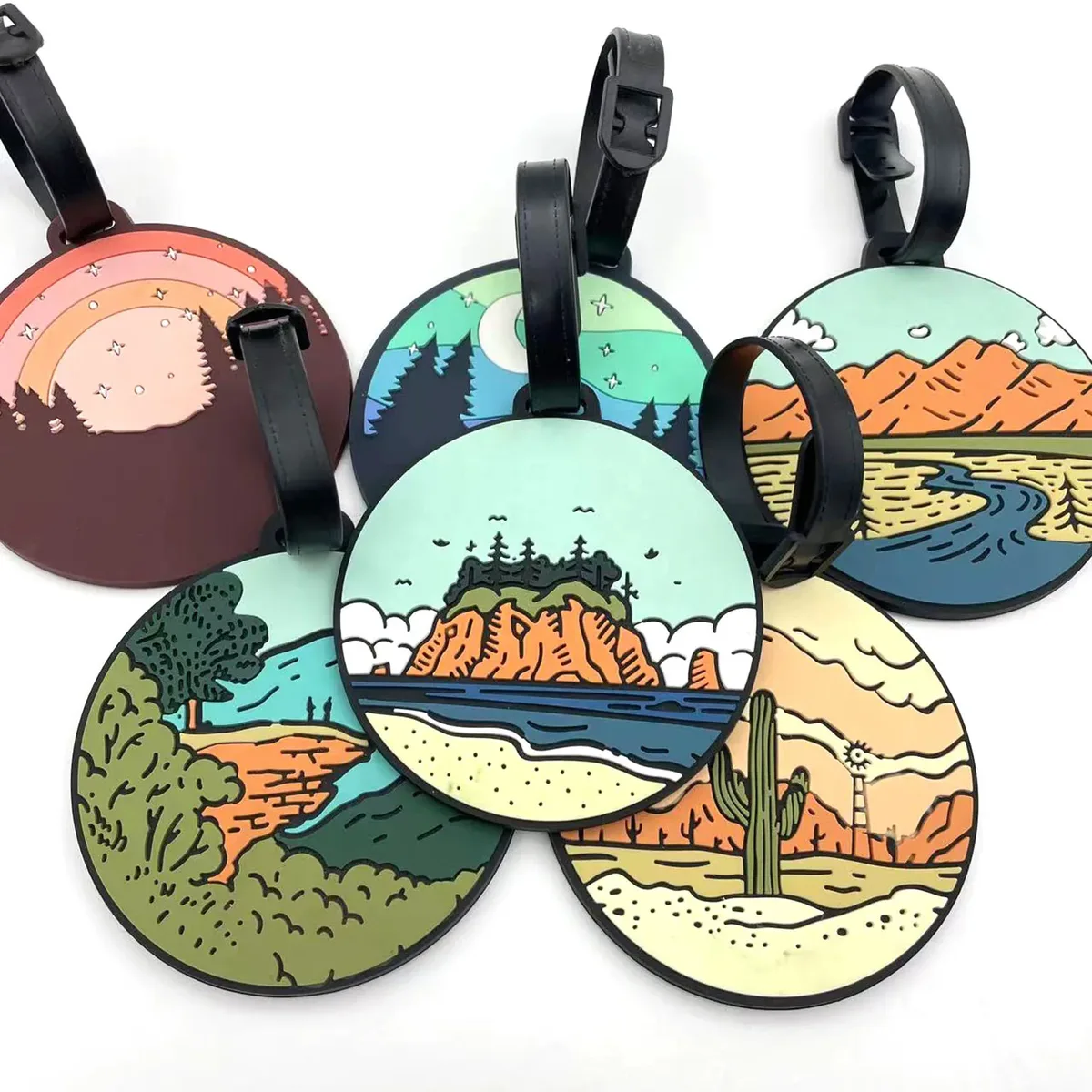 étiquette bagage pvc motifs paysagers colorés voyage amateurs plein air navetteurs montagnes lacs forêts nuages lunes