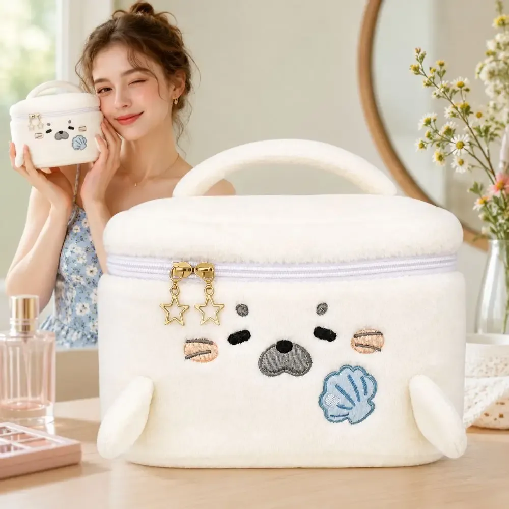 trousse de maquillage grande capacité motif brodé fluffy little seal, sac cosmétique portable de voyage multifonctionnel