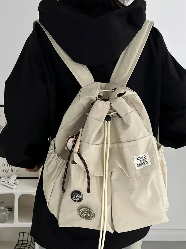 sac à dos léger et décontracté pour femme, idéal pour les voyages, les loisirs en plein air, en nylon, capacité 20-35l, avec compartiment pour ordinateur portable 14 pouces