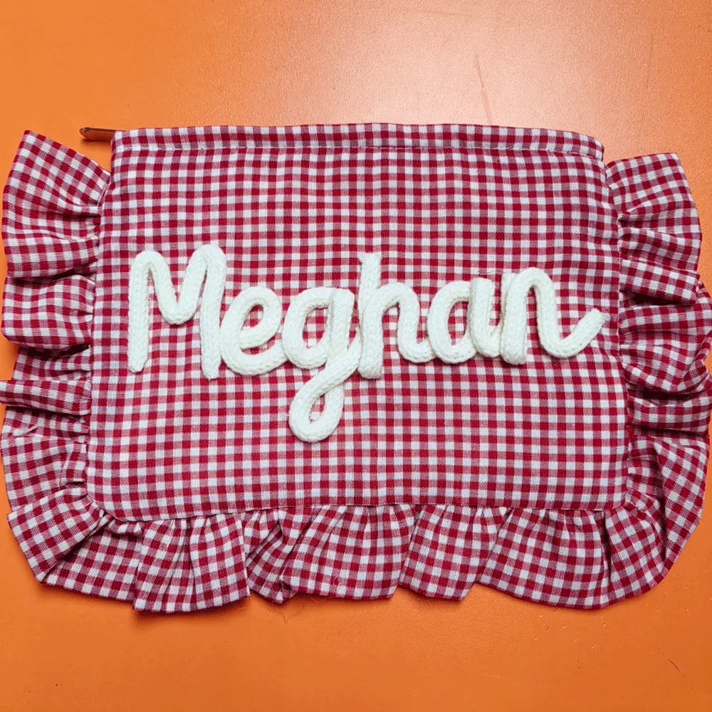 trousse de maquillage personnalisable à carreaux et volants avec nom, organiseur à carreaux vintage, trousse de toilette portable – un excellent cadeau pour les meilleures amies