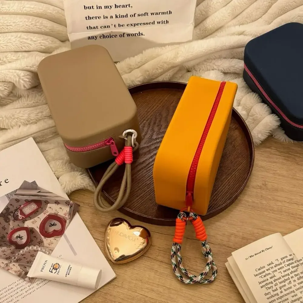pochette à fermeture éclair, sac de rangement en silicone, porte-carte de crédit, sacs de rouge à lèvres, porte-maquillage en silicone, étanche, grande capacité