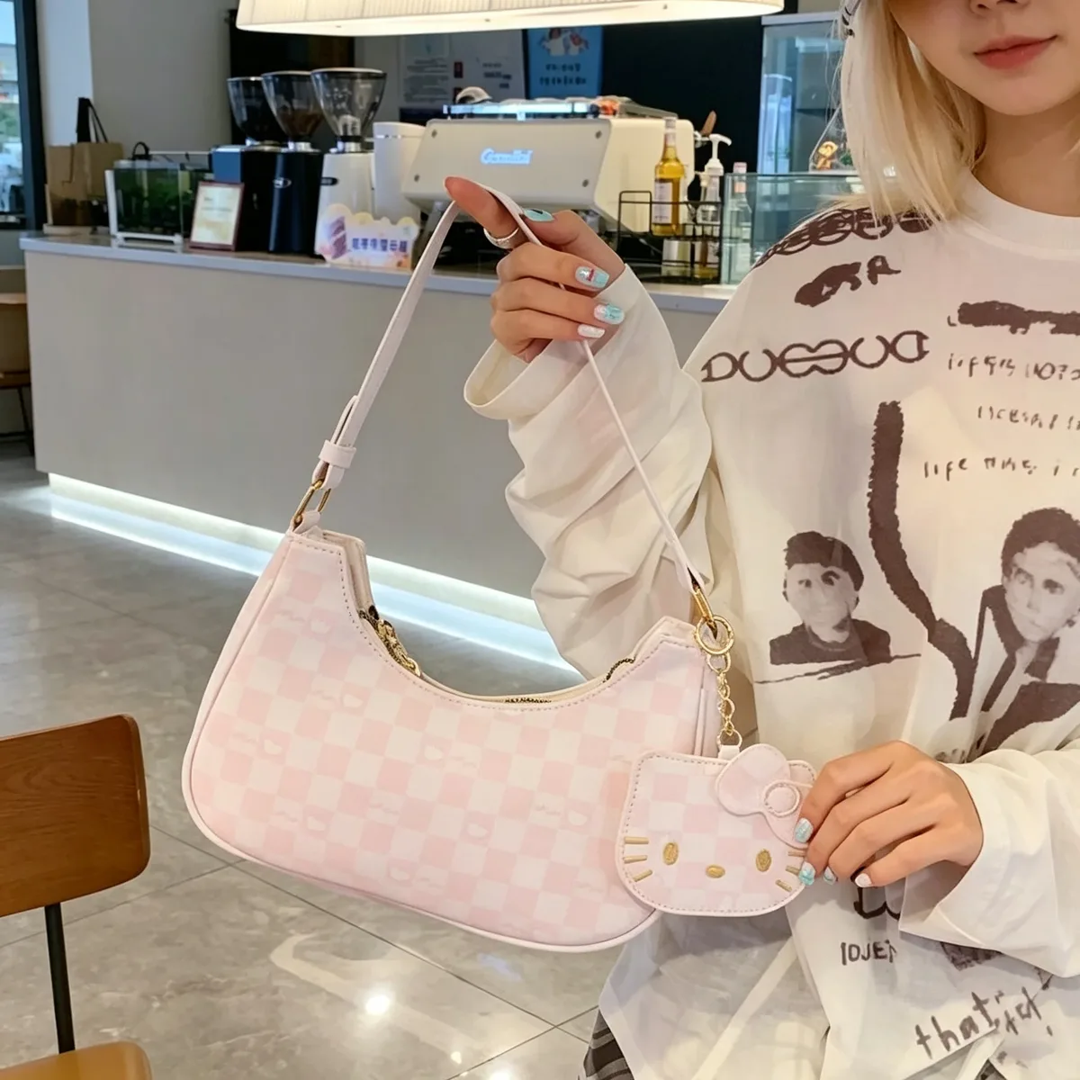 sac à main pour femmes y2k, mignon, à porter sous le bras ou à l'épaule, motif à carreaux, en cuir pu, sac hobo avec pendentif de dessin animé, sac à main quotidien tendance pour filles.