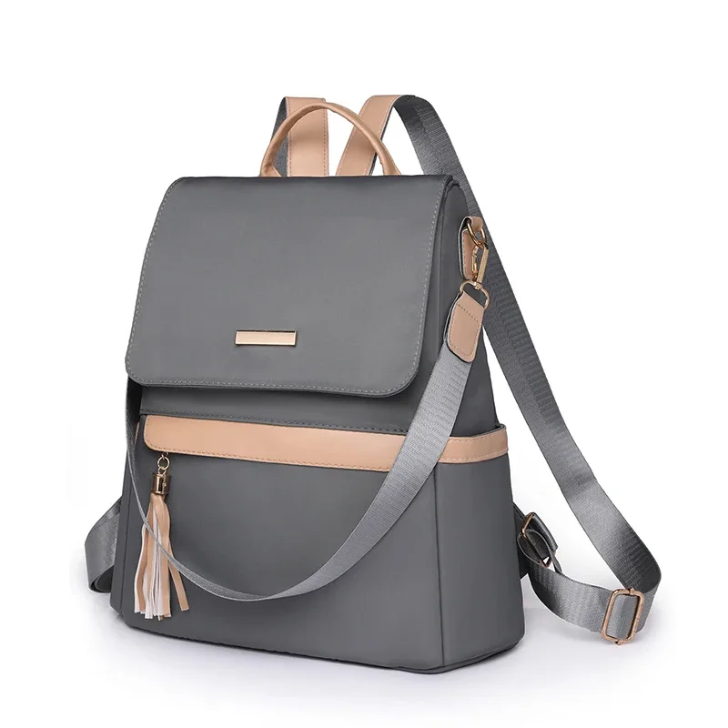 sac dos polyester beige noir gris bandoulière poignée souple fermeture éclair integree usage voyage femenin classique