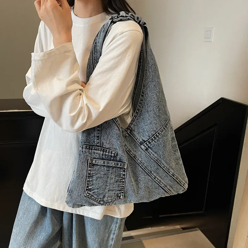 sac en denim vintage pour femmes, sac à bandoulière léger en denim délavé de grande capacité, fourre-tout de voyage en plein air, 2025