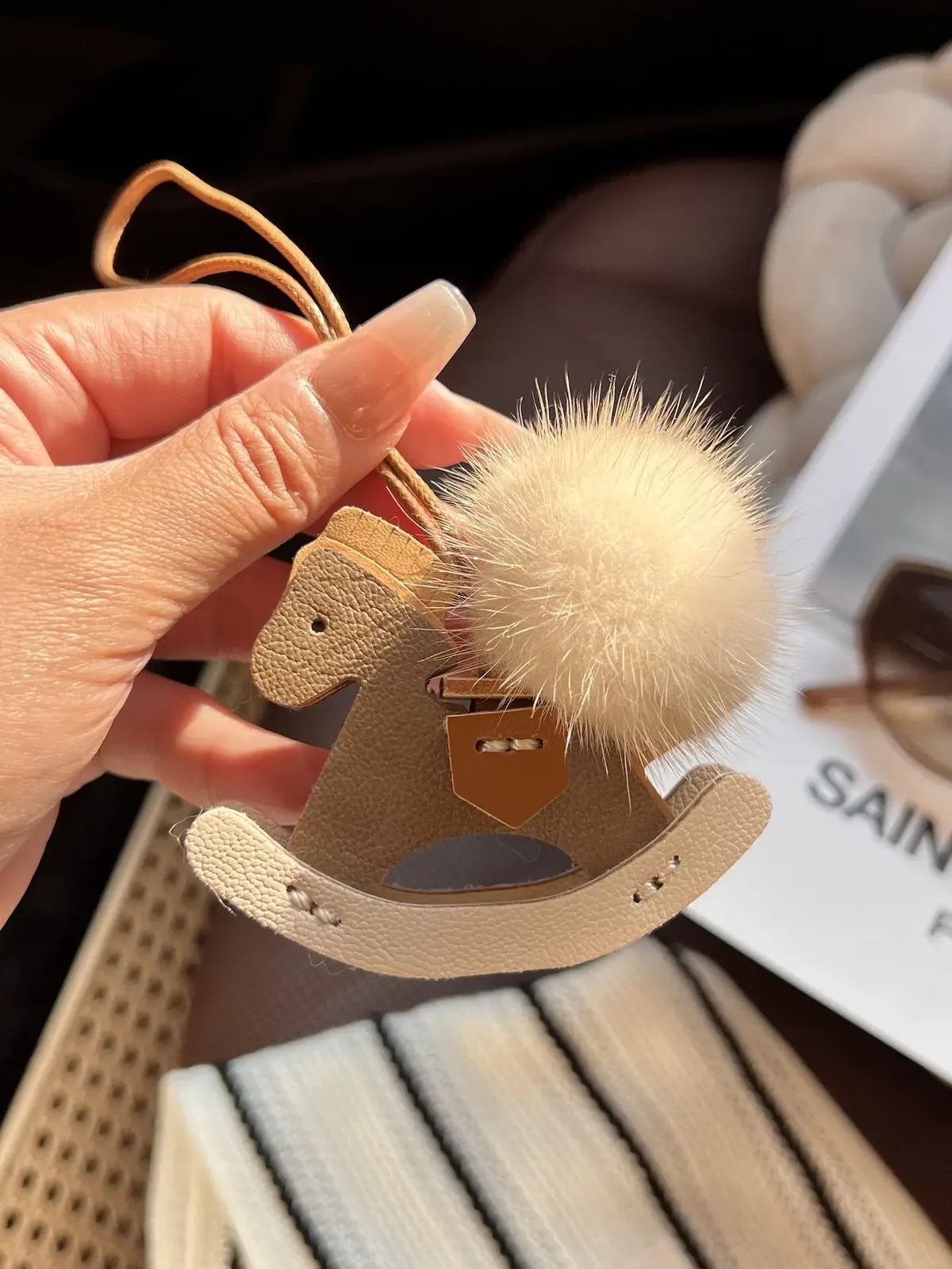 adorable breloque de sac, pendentif de sac à dos en peluche simple en forme de cheval, porte-clés, boule de fourrure de vison véritable, ornement décoratif à suspendre pour sac