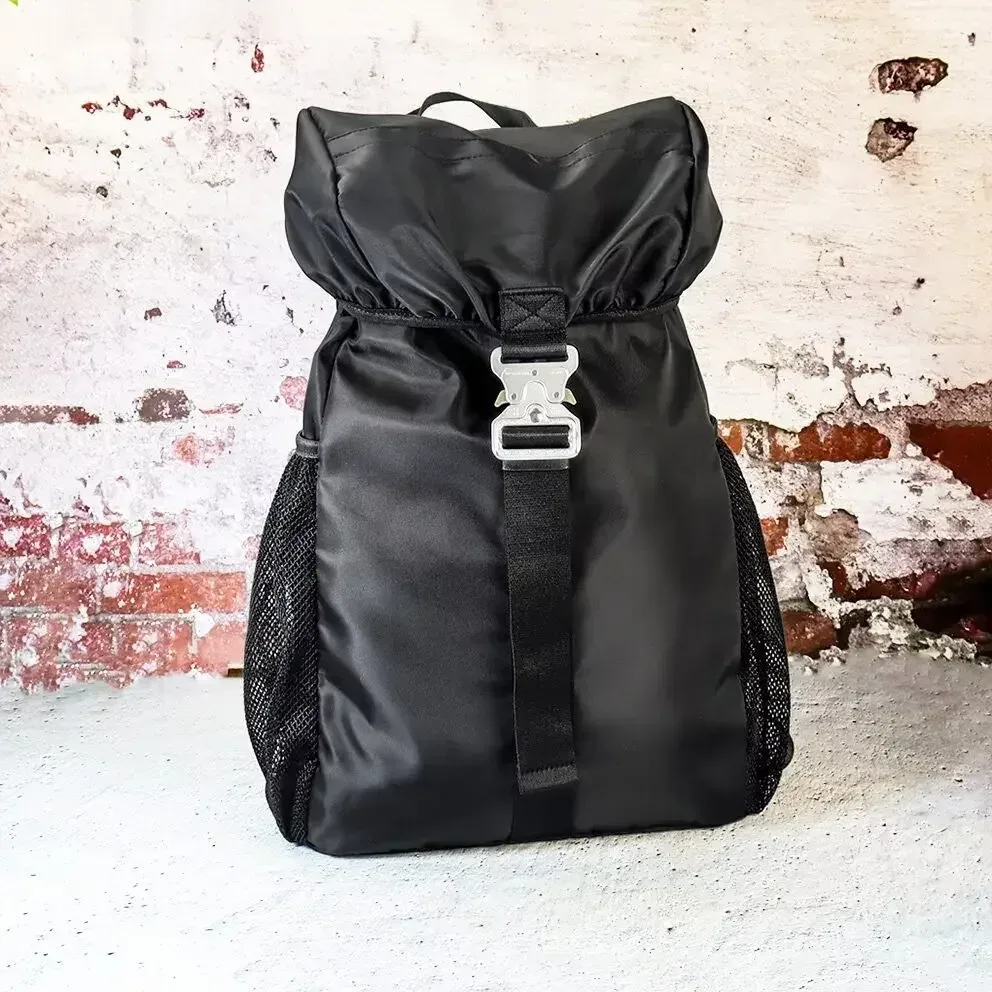 hommes femmes noir voyage en plein air 1017 alyx 9sm sacs à dos haute rue mode prise en métal lettre logo fermeture éclair ouverture sacs en nylon