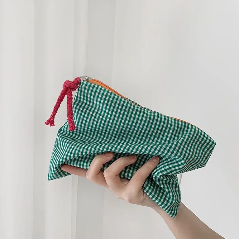trousse toilette coton carreaux fleurs cercles animaux bleu vert rose noir portable sorties maquillage cosmétiques