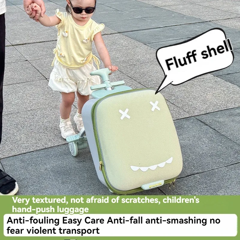 valise chariot enfant boisserie amovible tissu doux vert clair visage souriant voyage jeu éducation transport