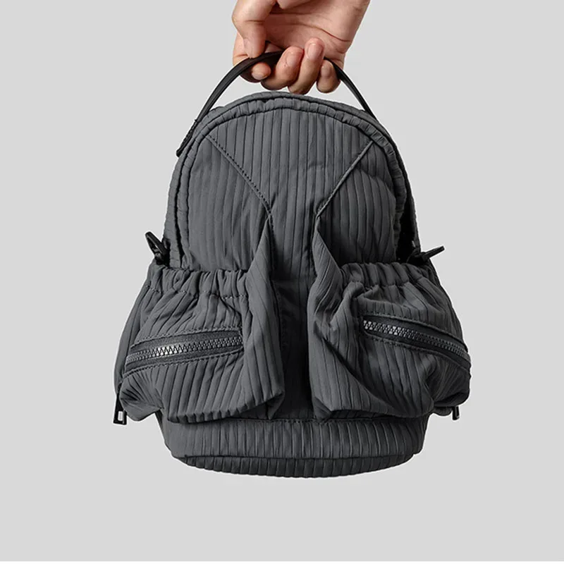 xmessun nouveau sac à dos plissé en nylon imperméable, sac de voyage décontracté léger au design tendance, sac à bandoulière pour femme pour les trajets quotidiens